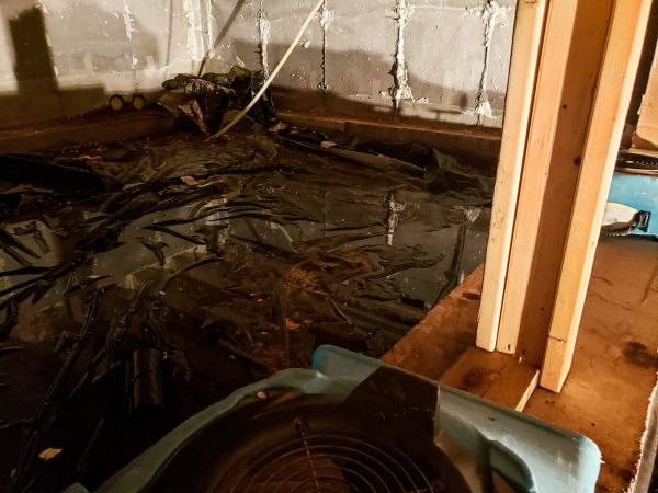Crawlspace Water Cleanup in Spokane